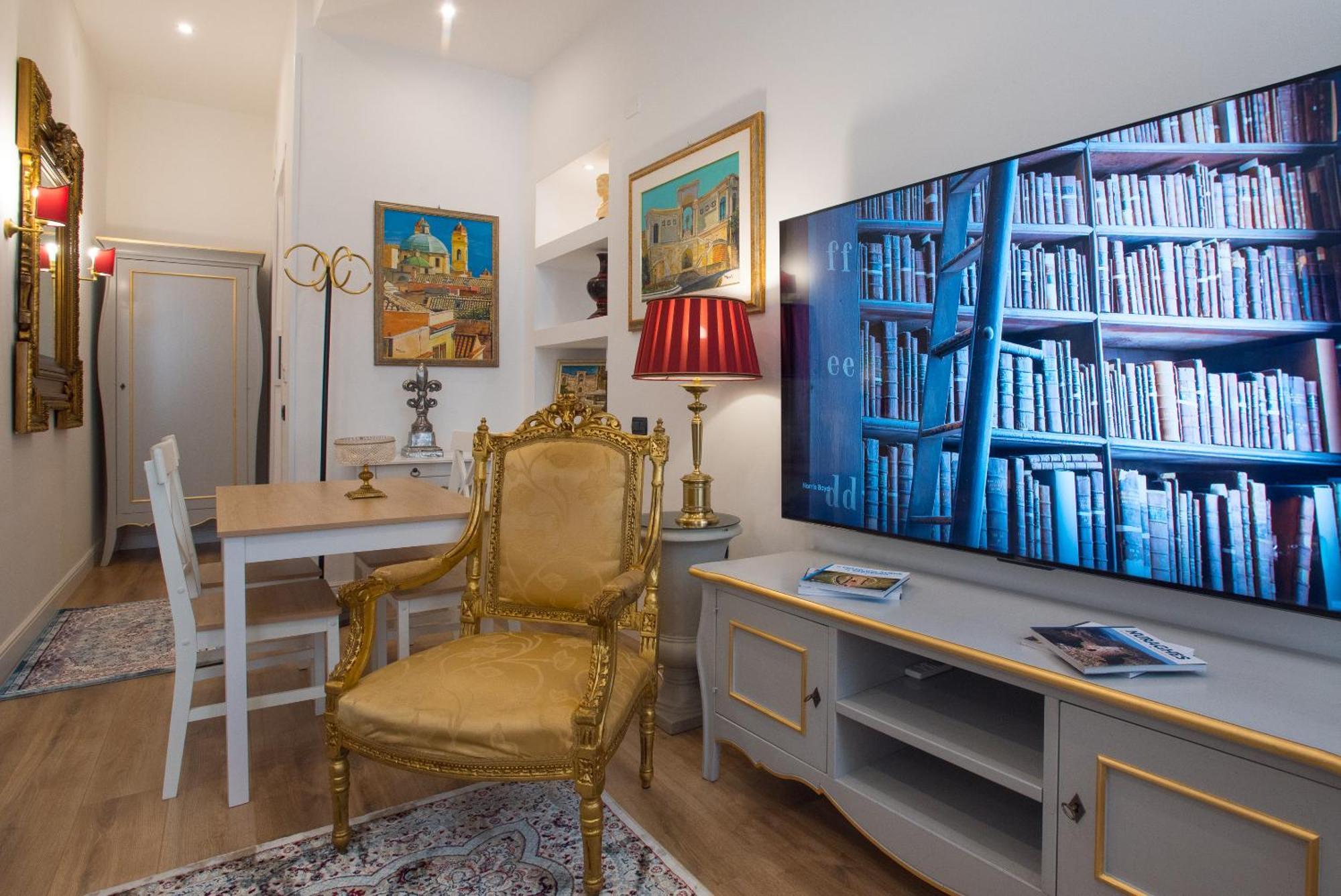 Apartment In The City Centre - Free Parking 卡利亚里 外观 照片
